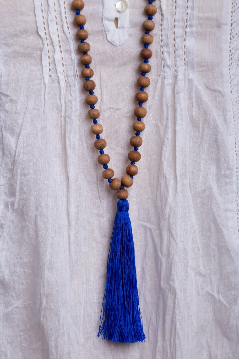 Natural Wood Bead Necklace (Royal Blue)